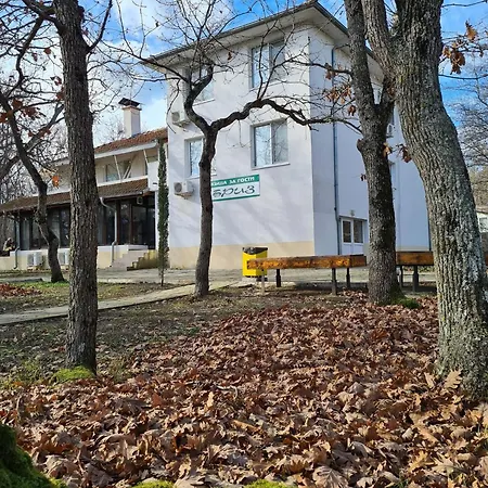 бриз Gasthof Burgas City
